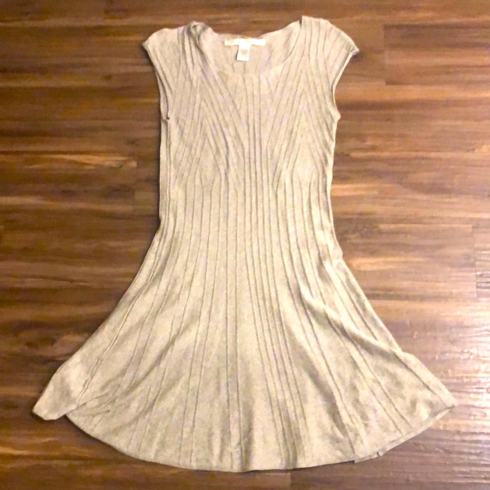 NWOT Grey pleated Max Studio dress